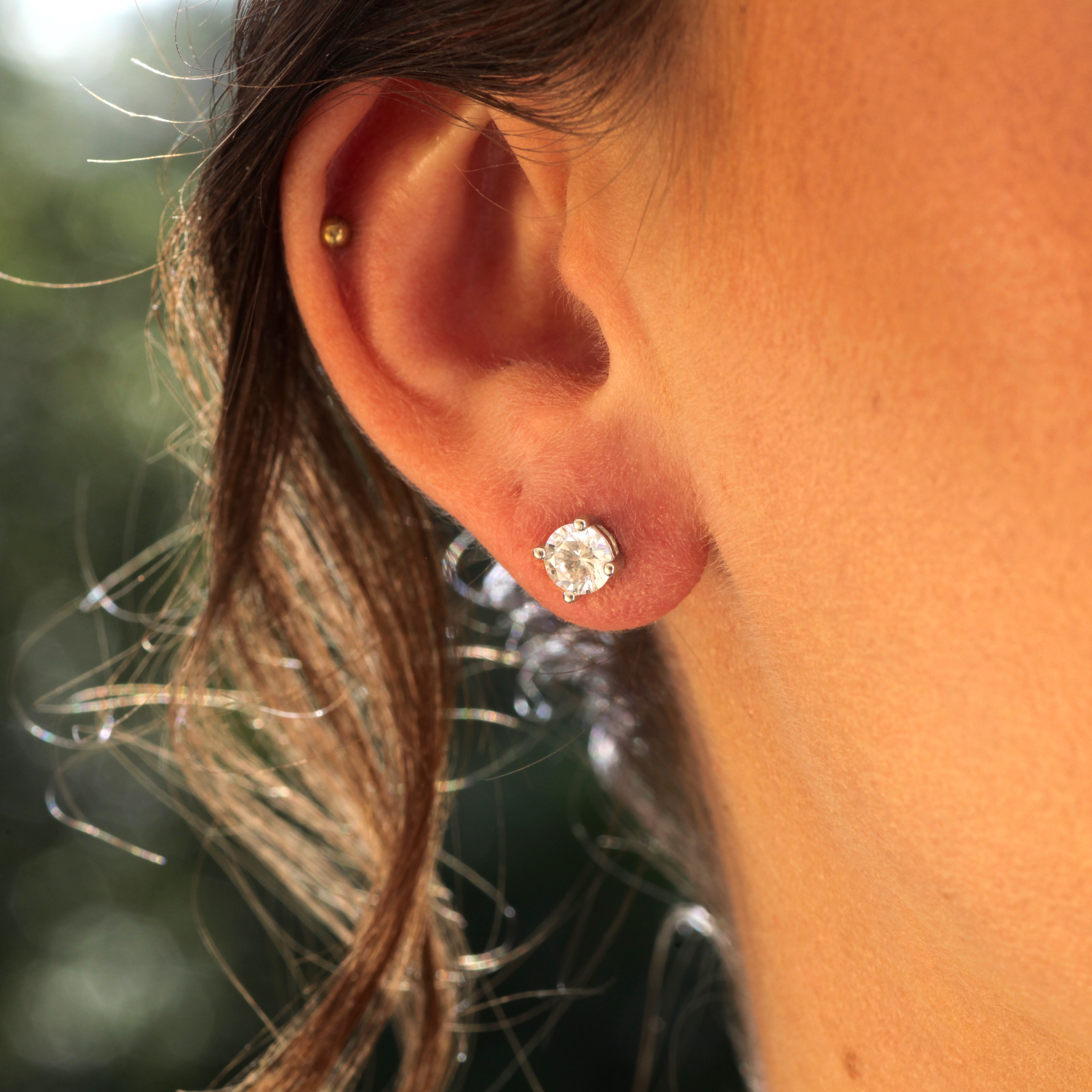 Silver Brilliant Cut CZ 4mm Claw Set Stud