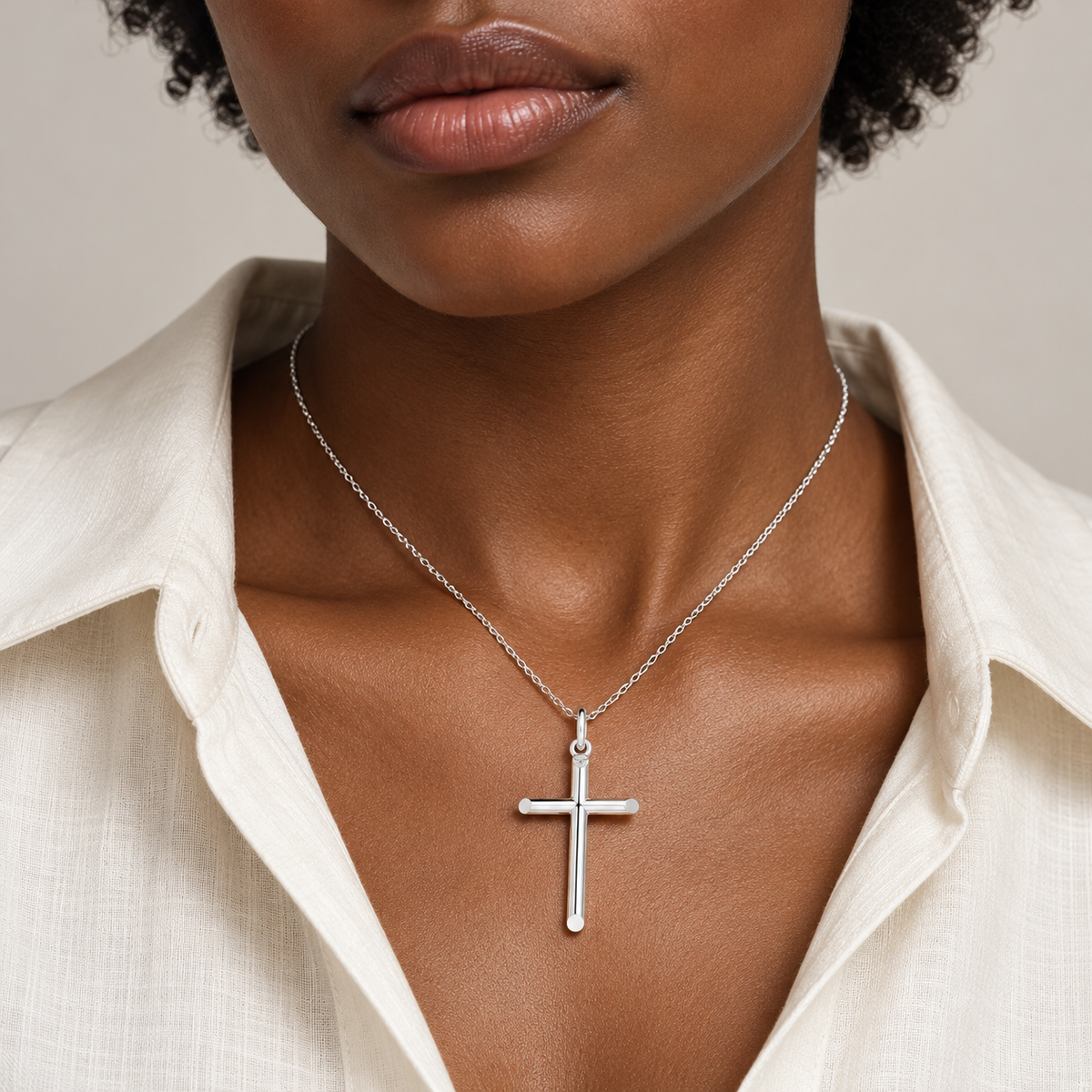 Pendentif croix tubulaire en argent 925
