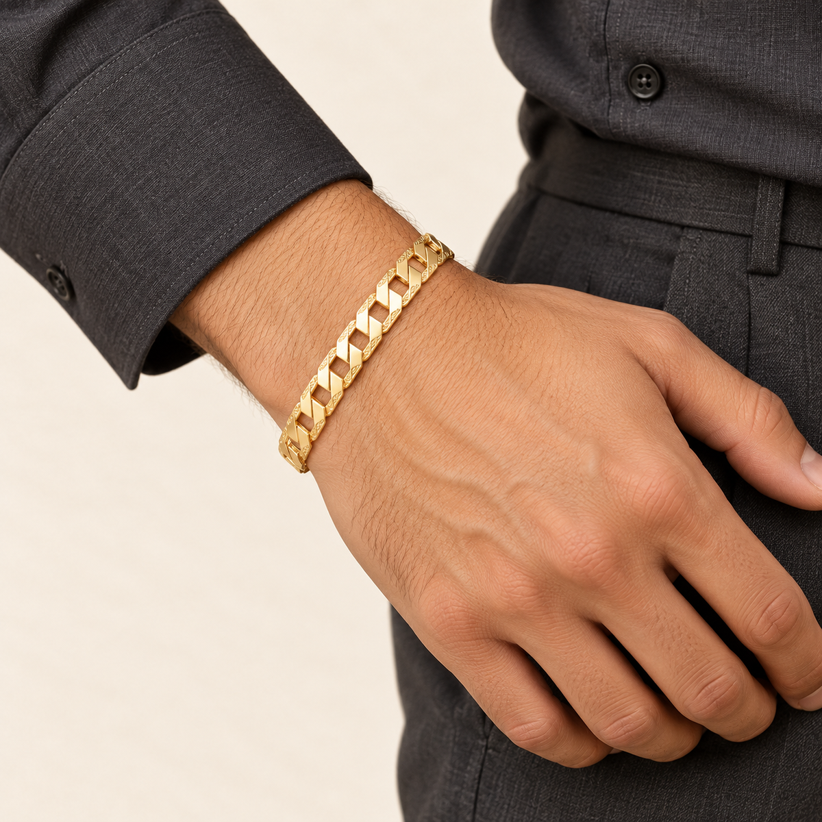 Bracelet Gourmette Gravée — or jaune 9 carats, 9 mm