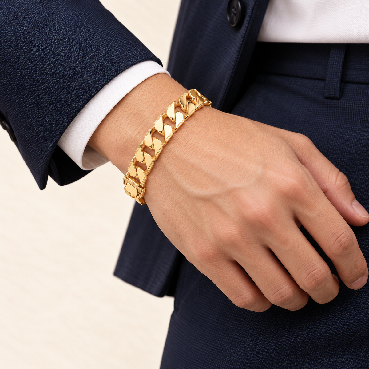 Bracelet Gourmette Gravée — or jaune 9 carats, 16 mm