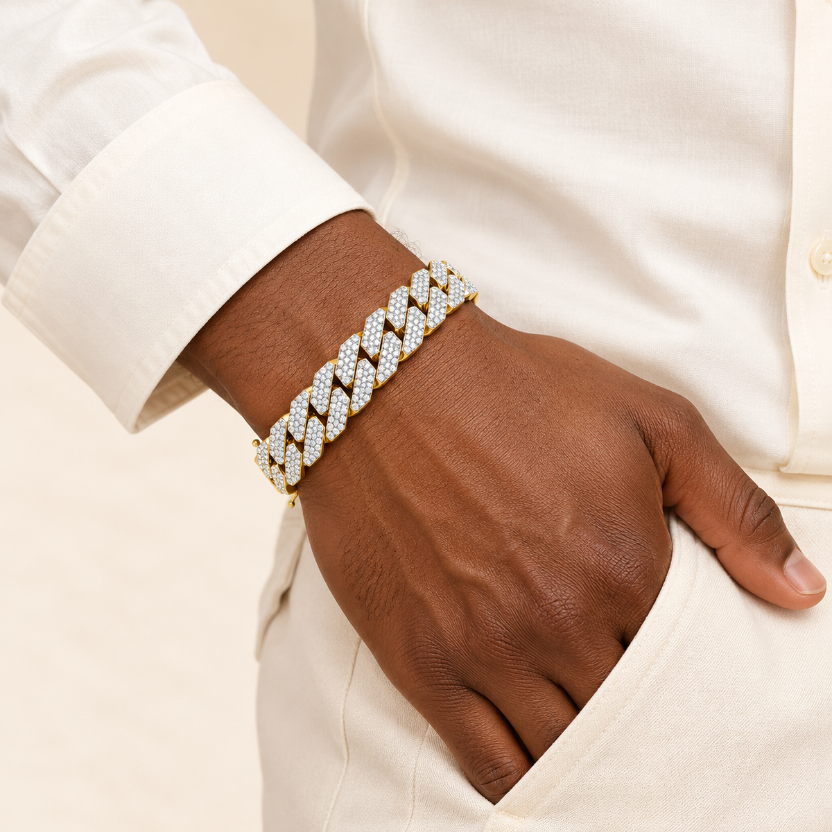 Pavé Curb Bracelet — 9ct yellow gold and cubic zirconia