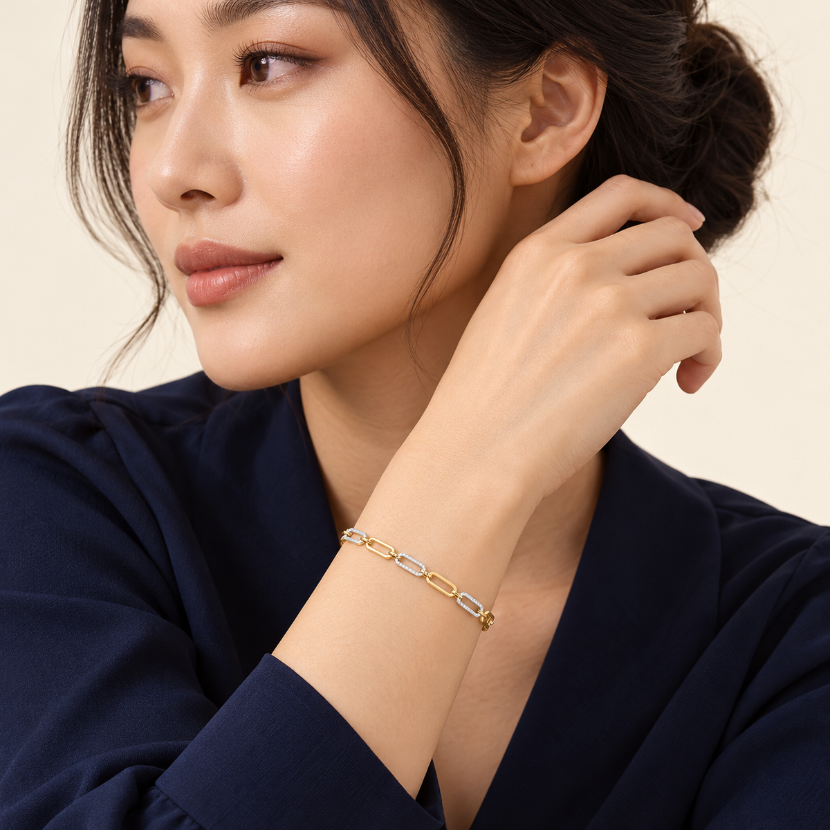 Bracelet Maillons de Lumière — or jaune 9 carats et diamants 0,50 ct