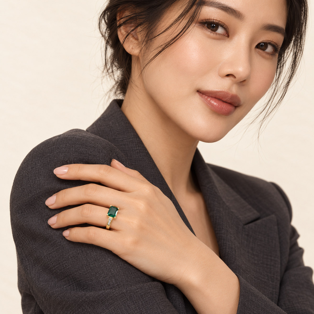 Bague Éclat Vert — or jaune 9 carats et oxyde de zirconium