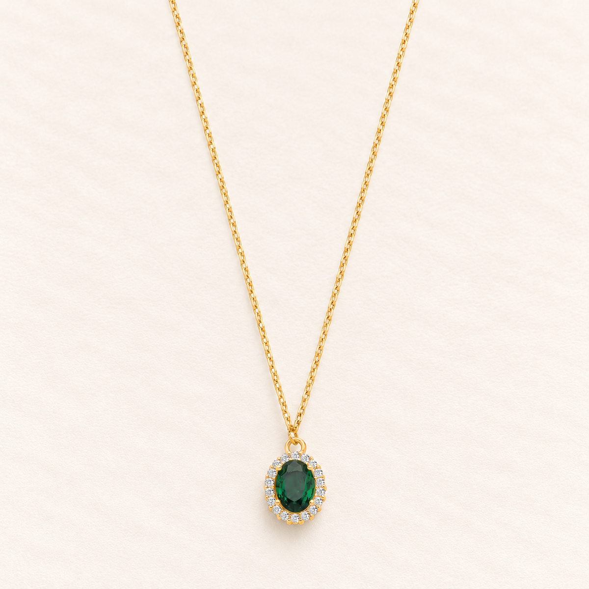 Collier Halo Vert — or jaune 9 carats et oxyde de zirconium