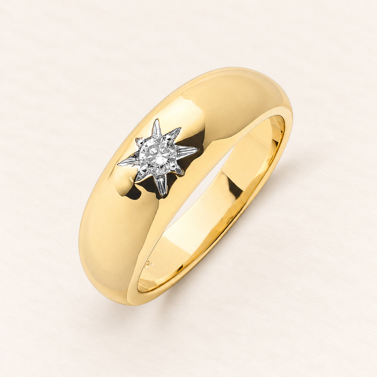 Star Ring — 9ct yellow gold and diamond 0.15 ct