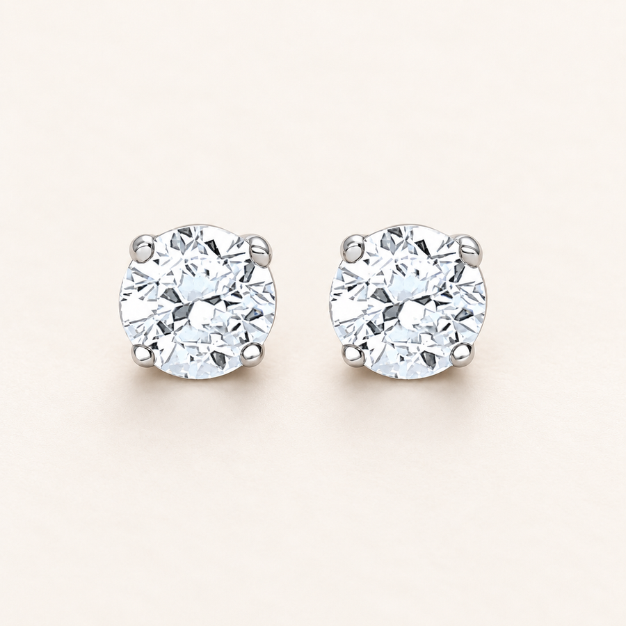 Puce d’oreille en argent 925 et zirconium, serti griffes, 4 mm