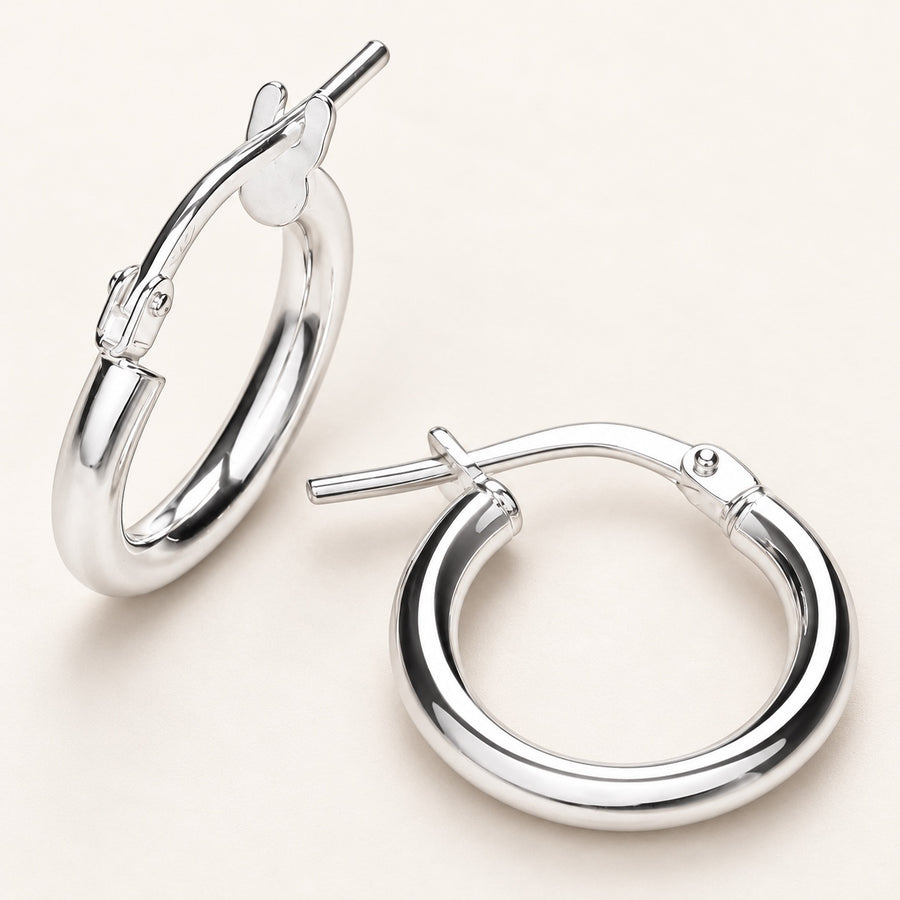 Créole ronde tubulaire en argent 925